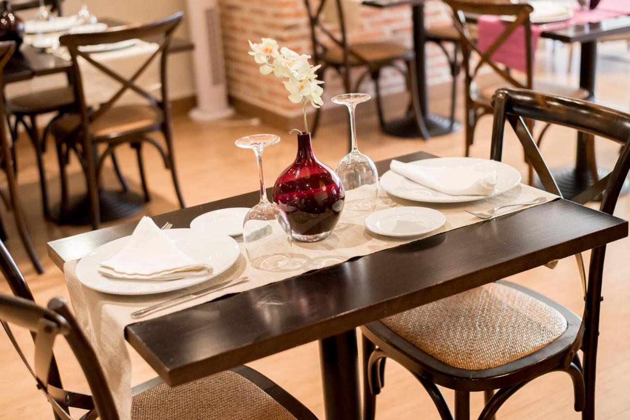 Hosteria Del Mudejar Avila Velayos Ngoại thất bức ảnh